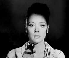 Diana Rigg as Tracy Draco