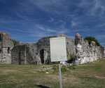 Lewes
                    Priory